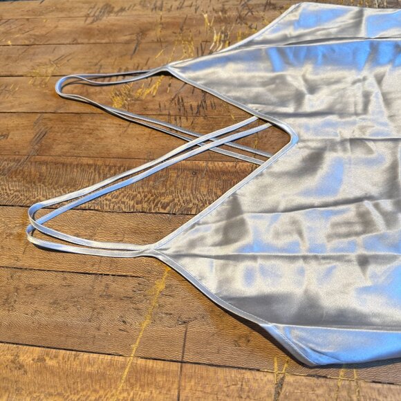 100% Baby Blue Chic Silk Midi Dress - Picture 4 of 7